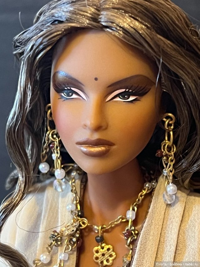 Isha Kalpana Narayanan Riveting Premier (фото 3)