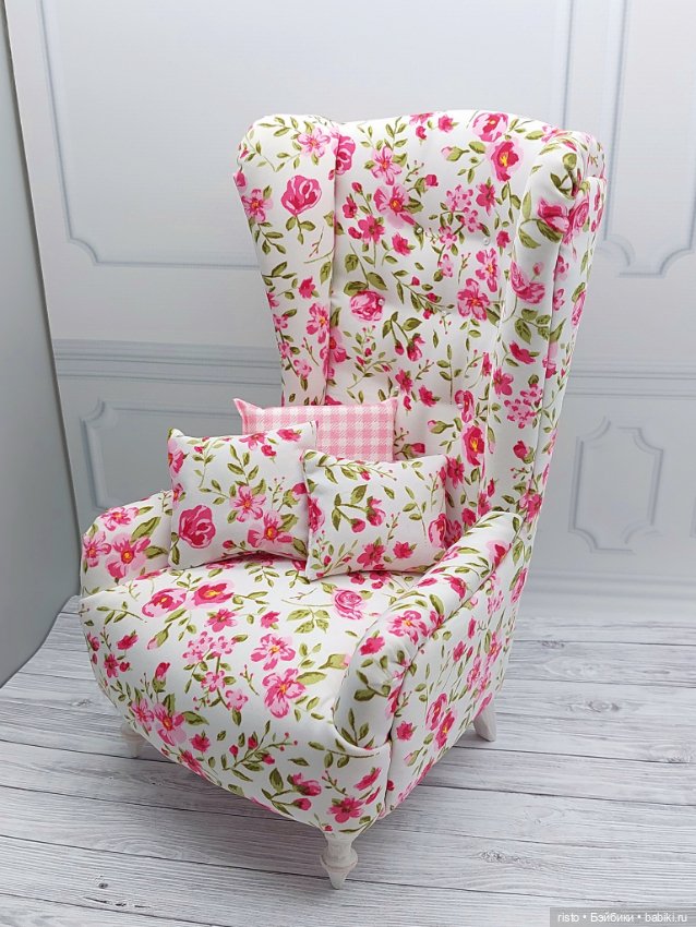 Красивое яркое кресло с цветочным принтом для 1/6 от известного мастера (фото 7)