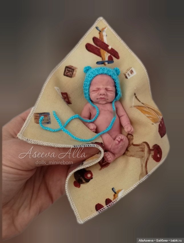 Силиконовый пупсик мальчик