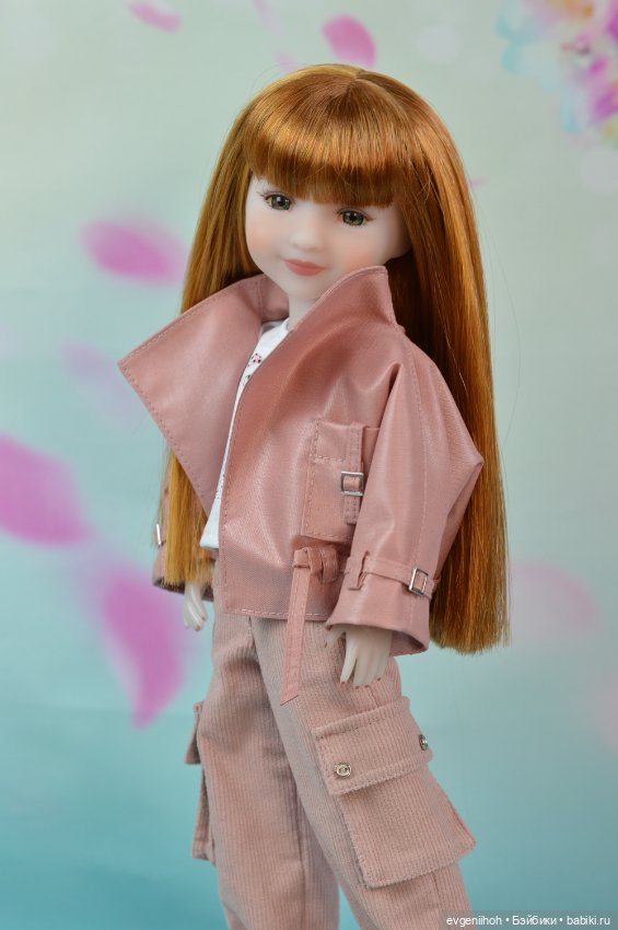 Костюм для Руби Ред ростом 37 см (фото 5)