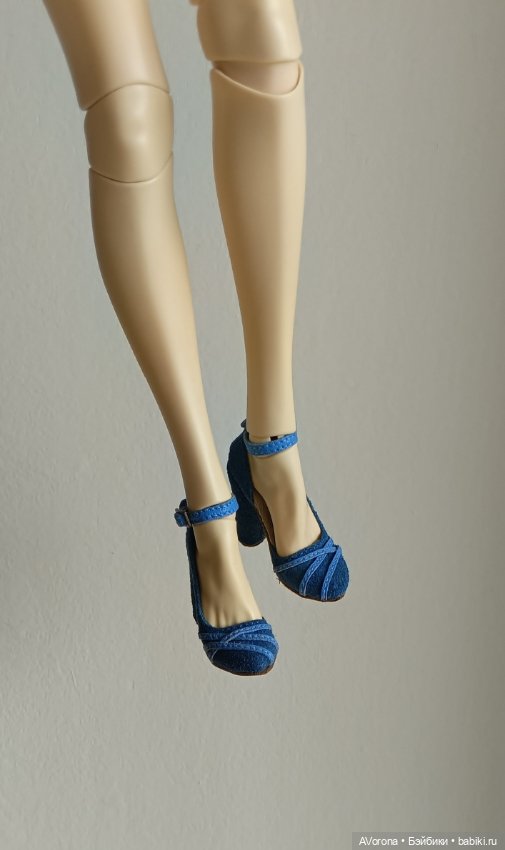 Туфли из замши и кожи, на высоком каблуке