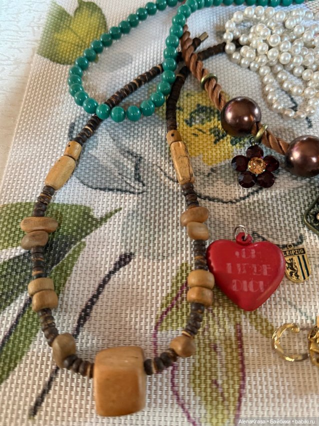 Лот украшений и для творчества (фото 3)