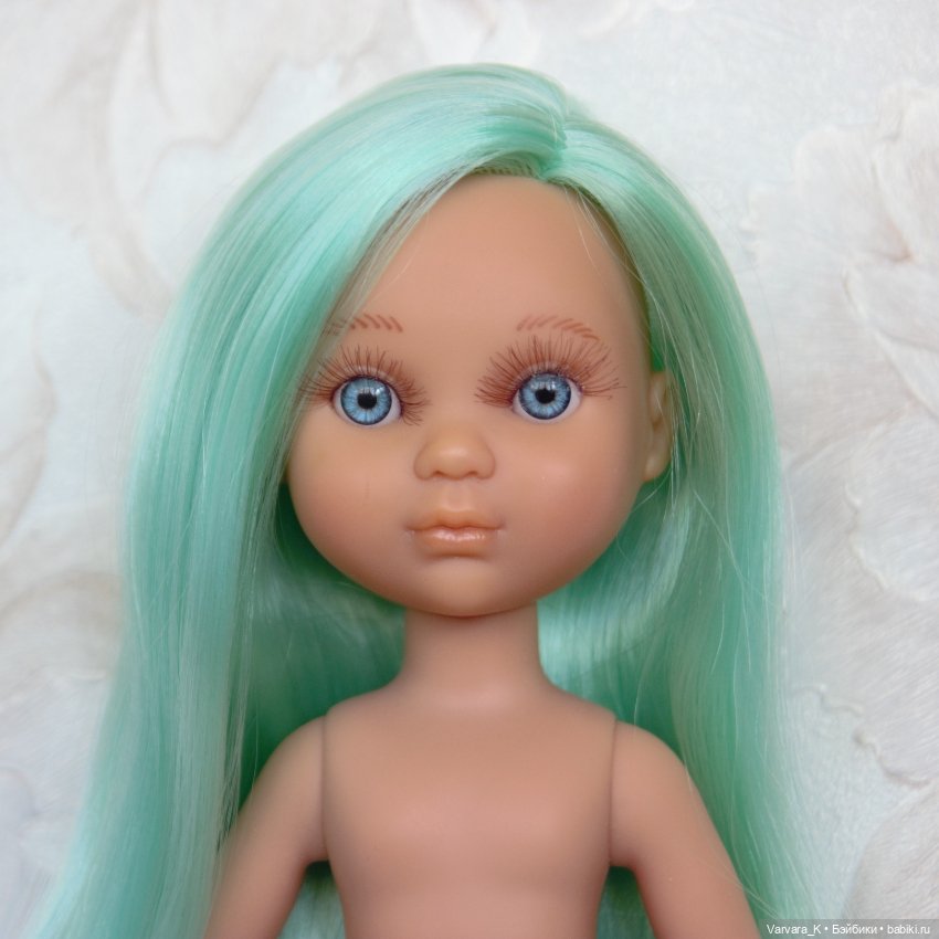 Berjuan кукла Ева с голубыми волосами, без одежды, 34 см (фото 2)
