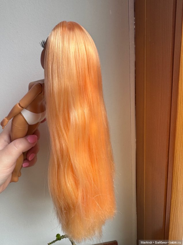 Кукла Rainbow High Color & Create (фото 7)