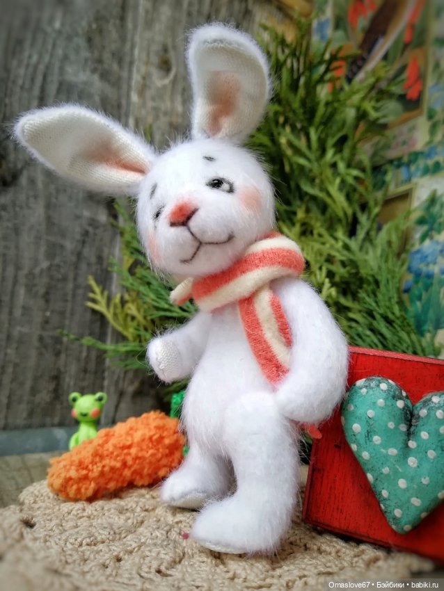 Белоснежный кролик — Авторские игрушки (фото 8)