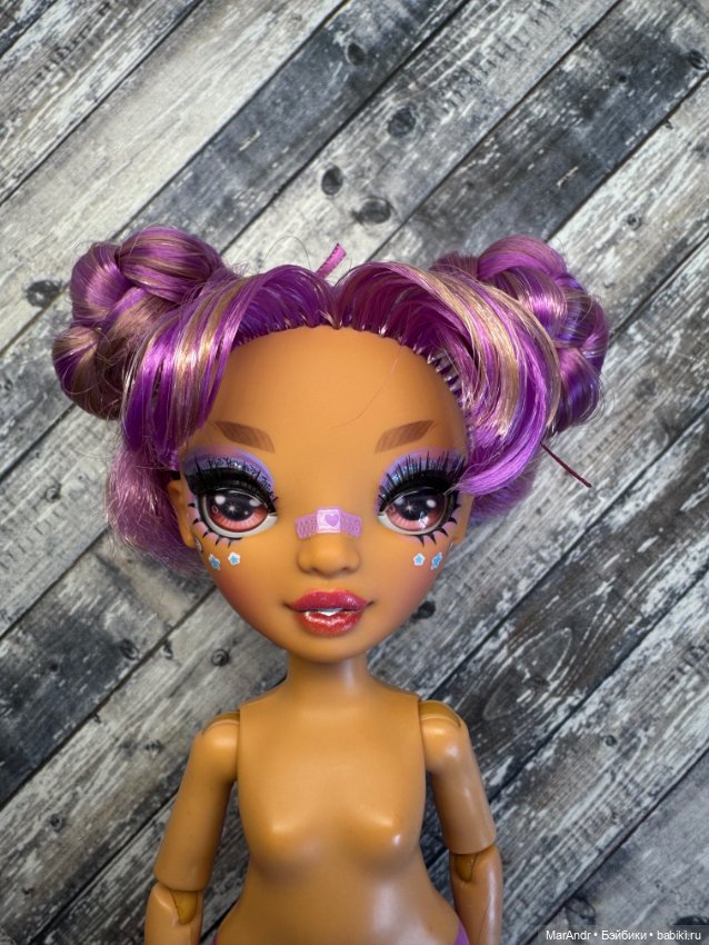 Кукла Rainbow High Лила — Игровые куклы (фото 2)