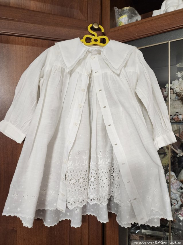 Винтажное пальто и платье для большой куклы