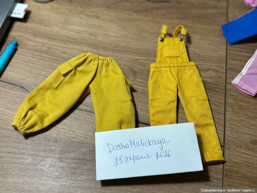 Лот на Blythe 1/6 — Одежда для кукол (фото 2)