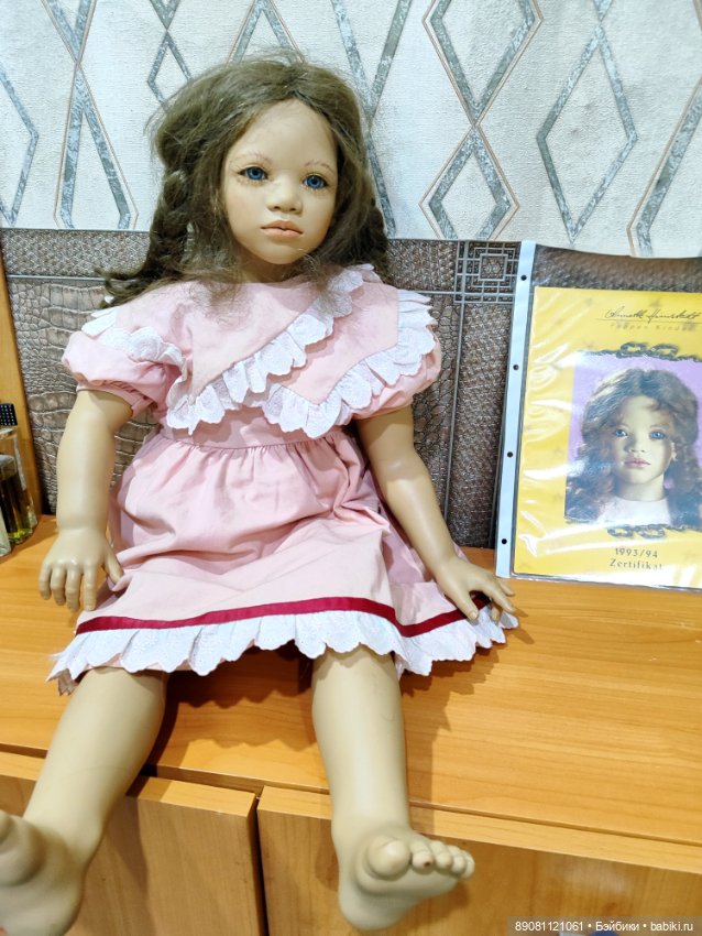 Замечательная Lona от Annette Himstedt