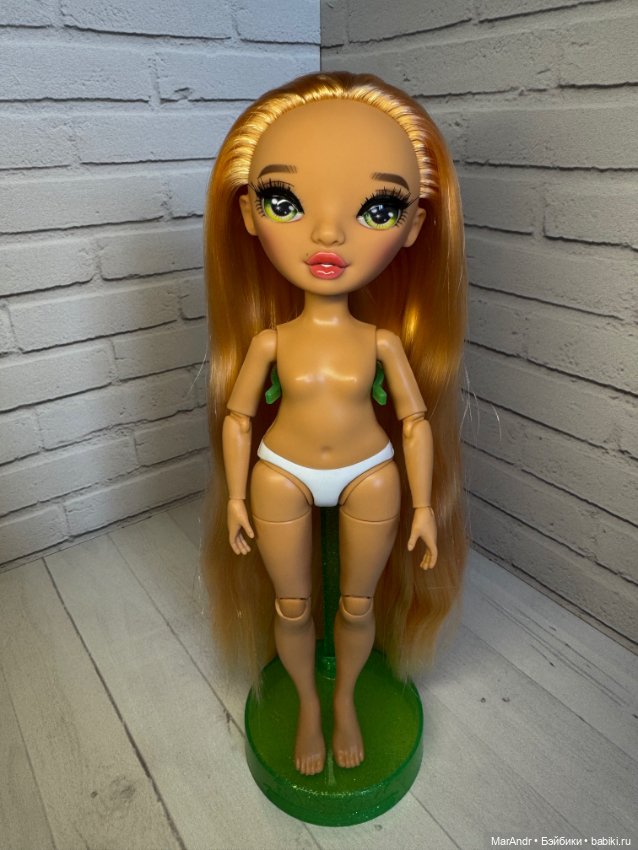 Кукла Rainbow High Color & Create