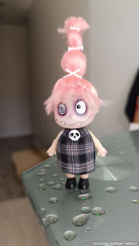 Вампирша OOAK Ddung — ООАК (кастом куклы) (фото 3)