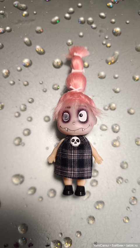 Вампирша OOAK Ddung — ООАК (кастом куклы) (фото 6)