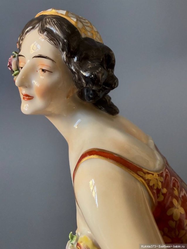 Анна Павлова в роли Китри. Volkstedt (фото 2)