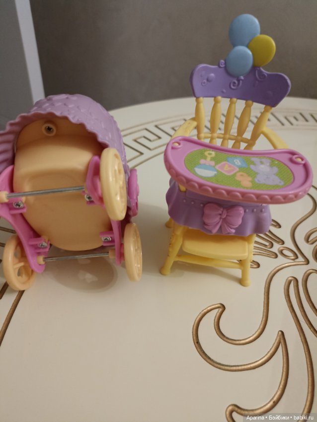 Стульчик и коляска для пупсов (фото 6)