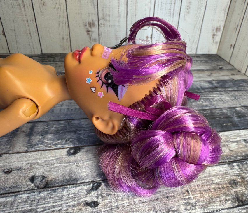 Кукла Rainbow High Лила — Игровые куклы (фото 4)