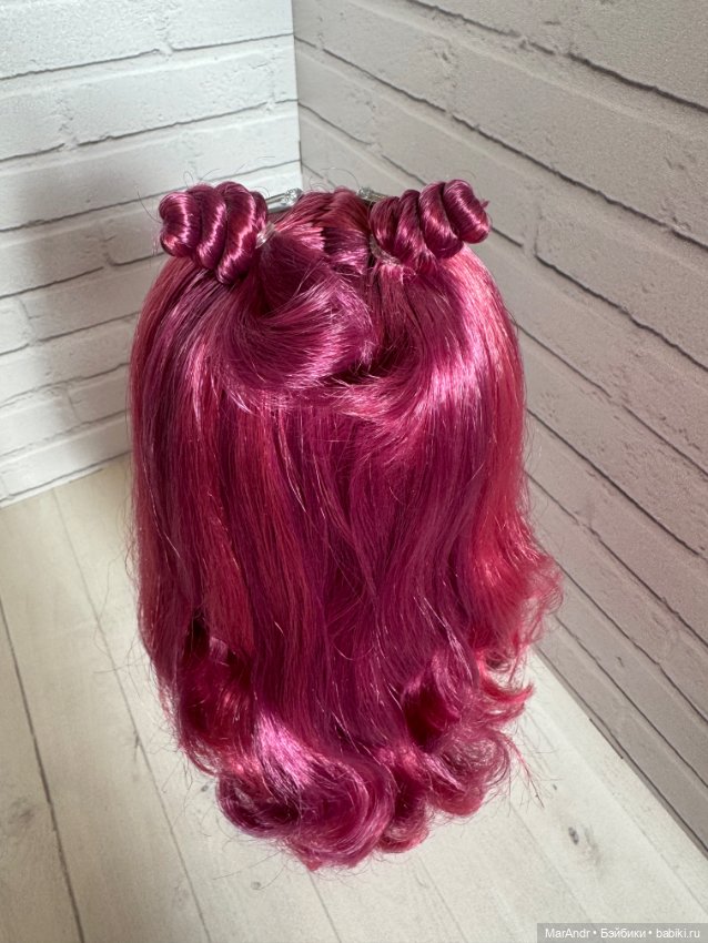 Кукла Rainbow High Скарлет (фото 8)