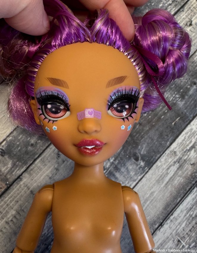 Кукла Rainbow High Лила — Игровые куклы (фото 10)