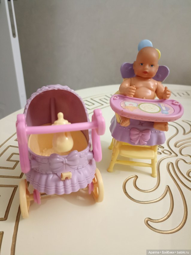 Стульчик и коляска для пупсов