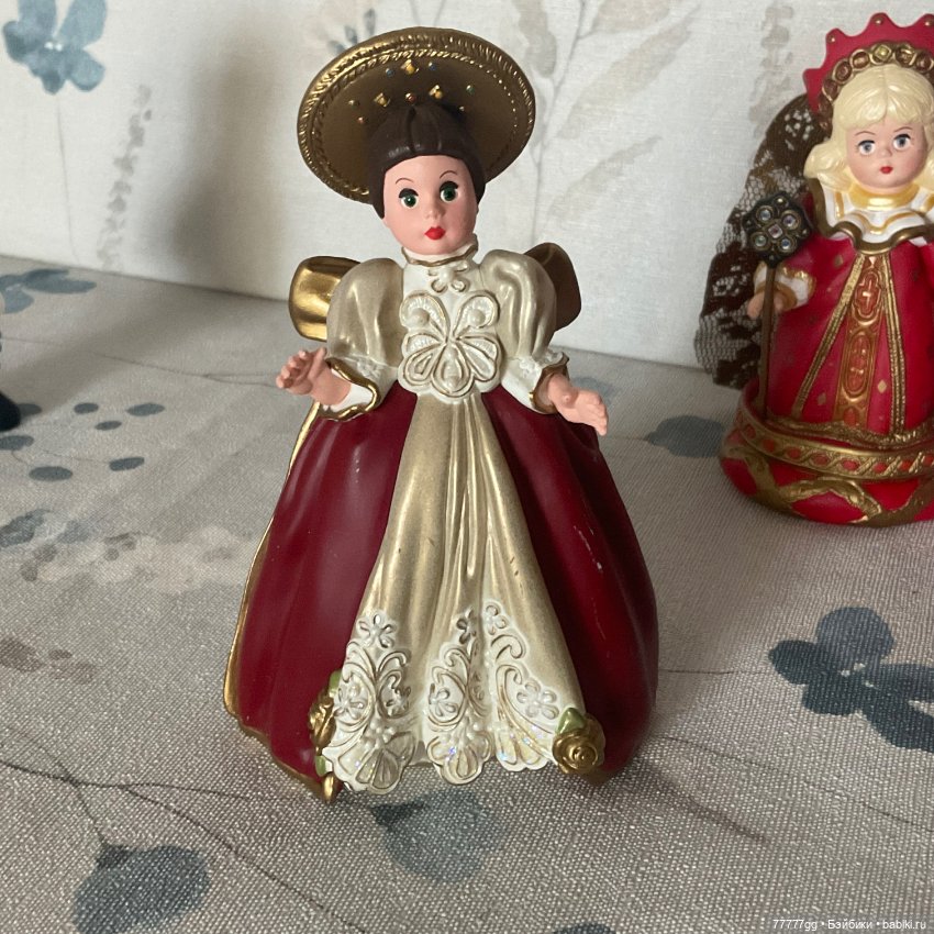 Сикстет прелестных куколок (фото 4)