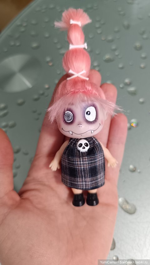 Вампирша OOAK Ddung — ООАК (кастом куклы) (фото 5)