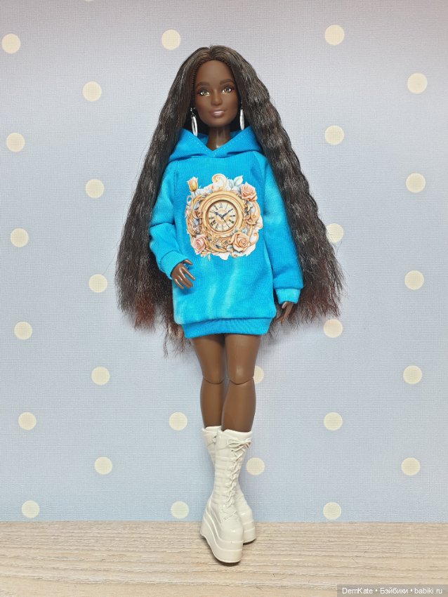 Лот одежды на Барби пышку