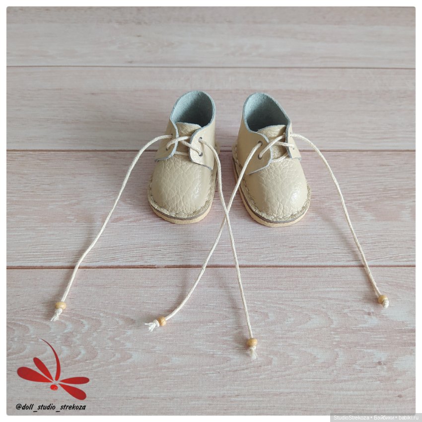 Ботинки для куклы Паола Рейна