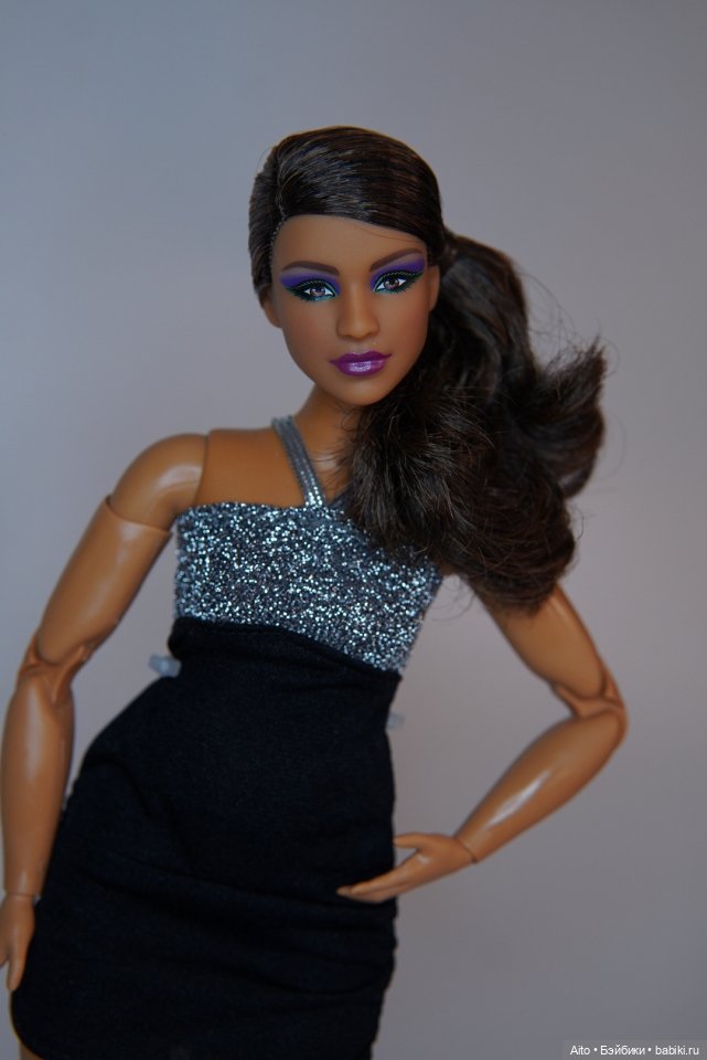 Продам Barbie Looks model #12 (фото 2)