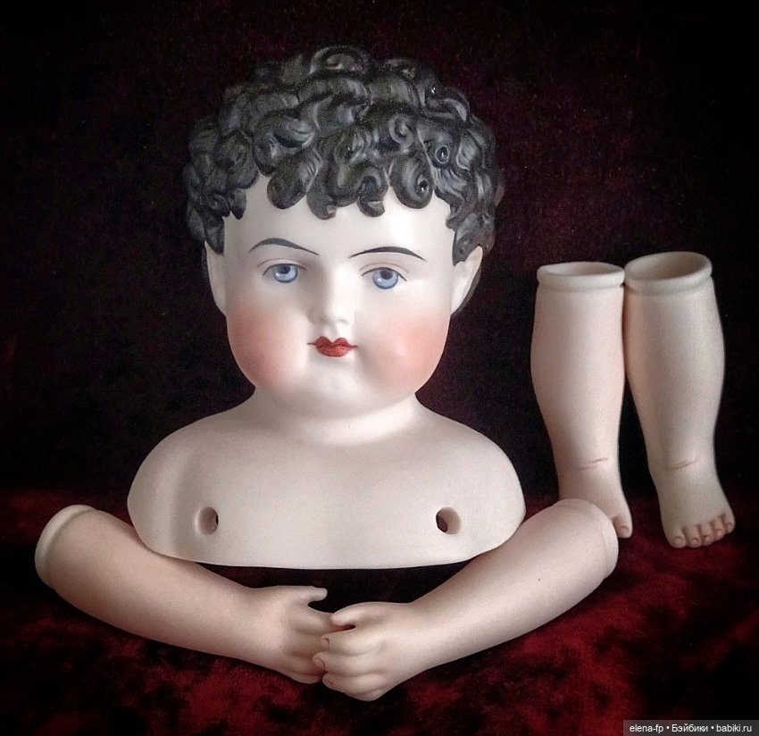 Реплика антикварной куклы