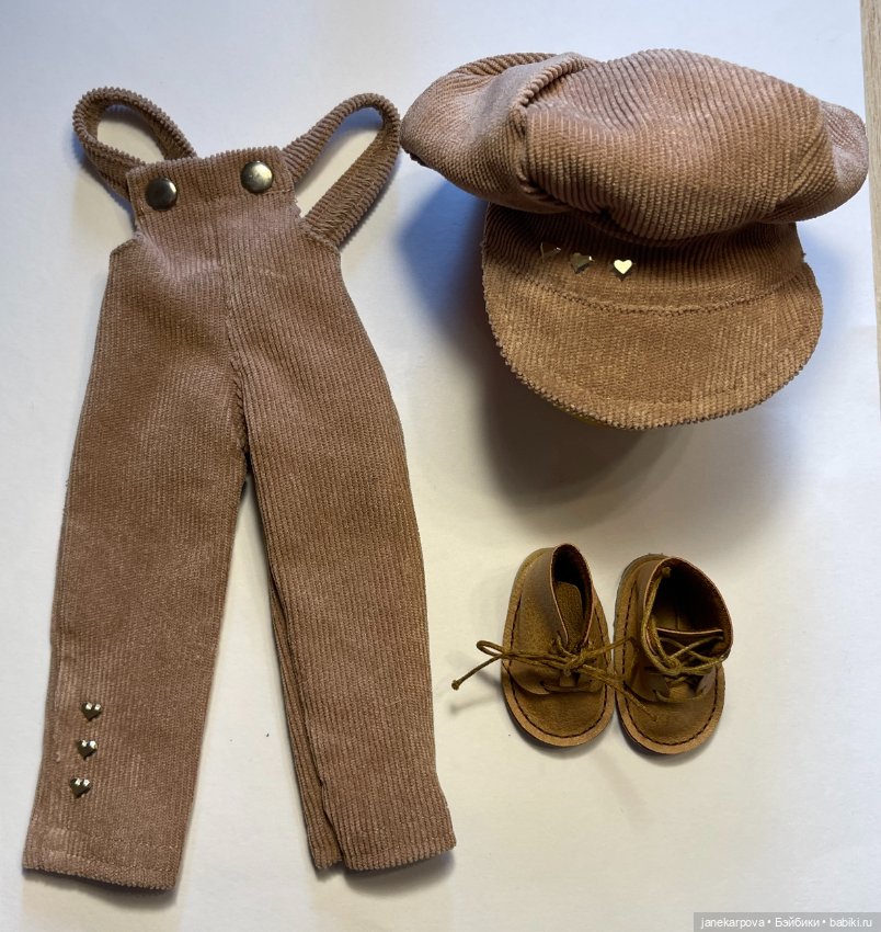 Аутфит для куклы Паола Рейна