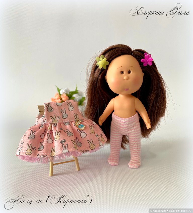 Комплект "Зайчики" из хлопкового платья и колготок на кроху Миечку (14 см) (фото 4)