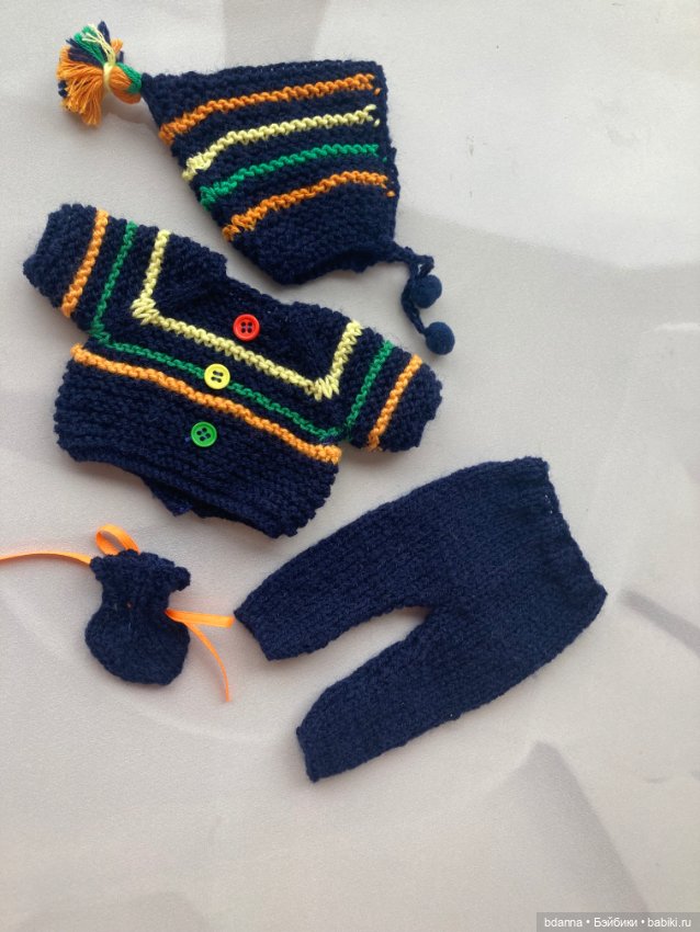 Вязанная одежда для кукол