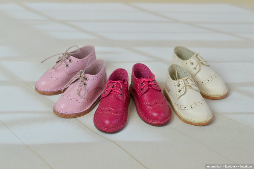 Ботиночки "Броги" для кукол Руби Ред 37 см (фото 6)
