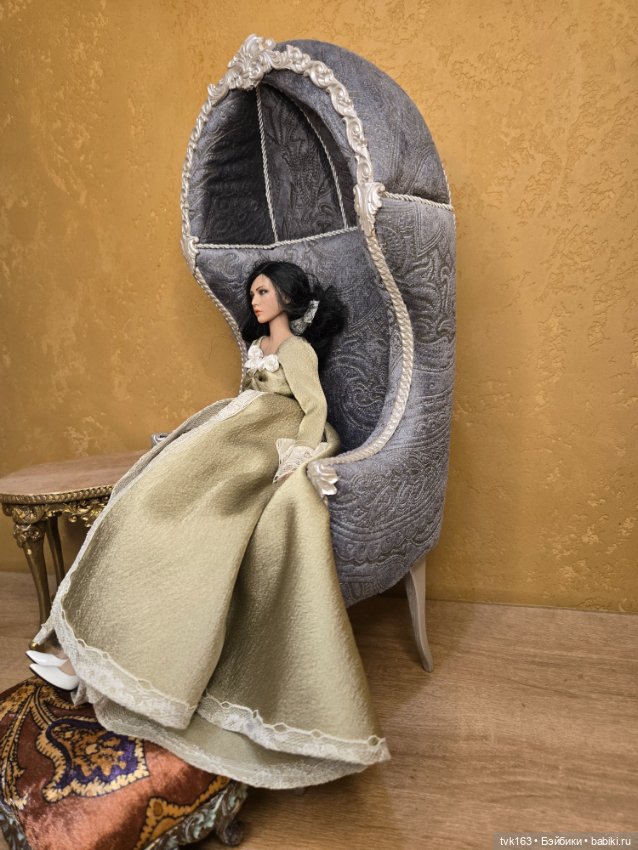 Кресло для принцессы 36 см (фото 3)