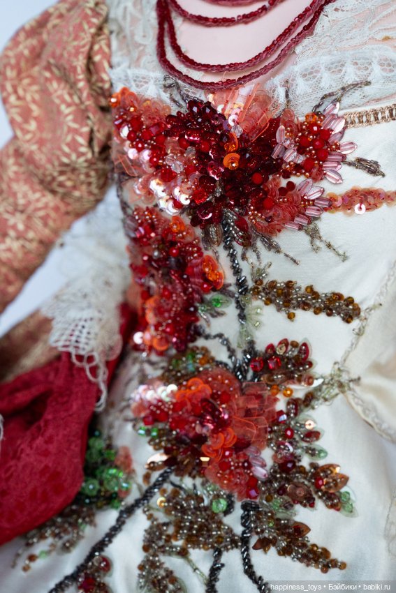 Фарфоровая кукла "Аленький цветочек" (фото 3)