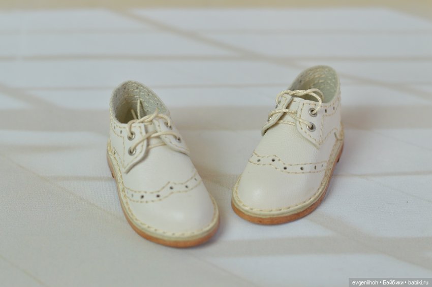 Ботиночки "Броги" для кукол Руби Ред 37 см (фото 5)