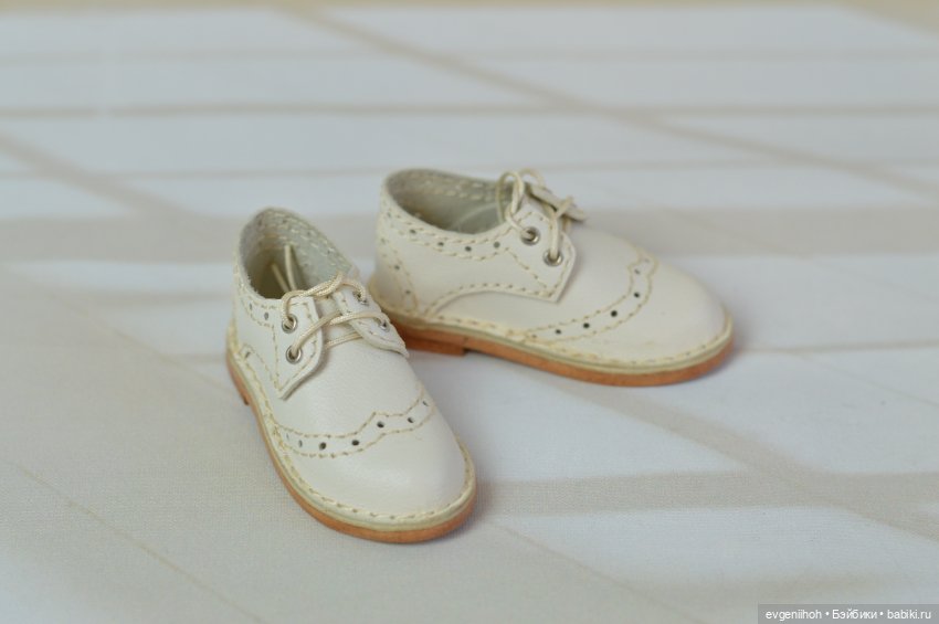 Ботиночки "Броги" для кукол Руби Ред 37 см (фото 4)