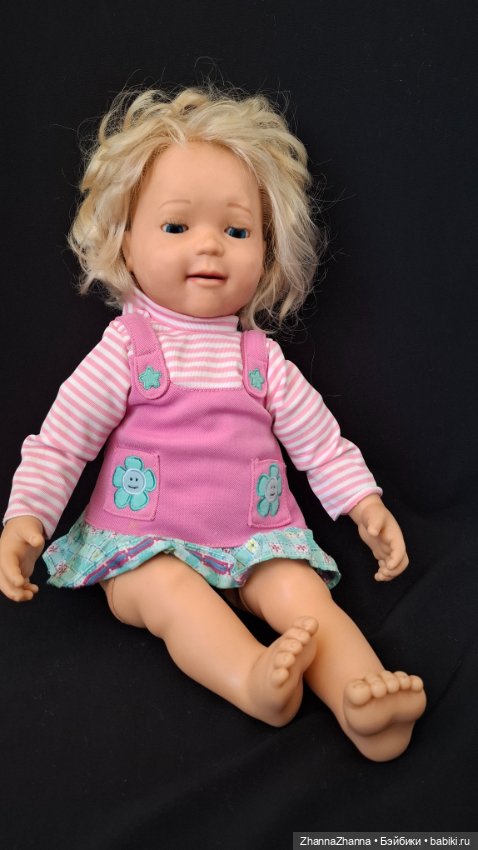 Интерактивная кукла Умница Анюта 2005 г
