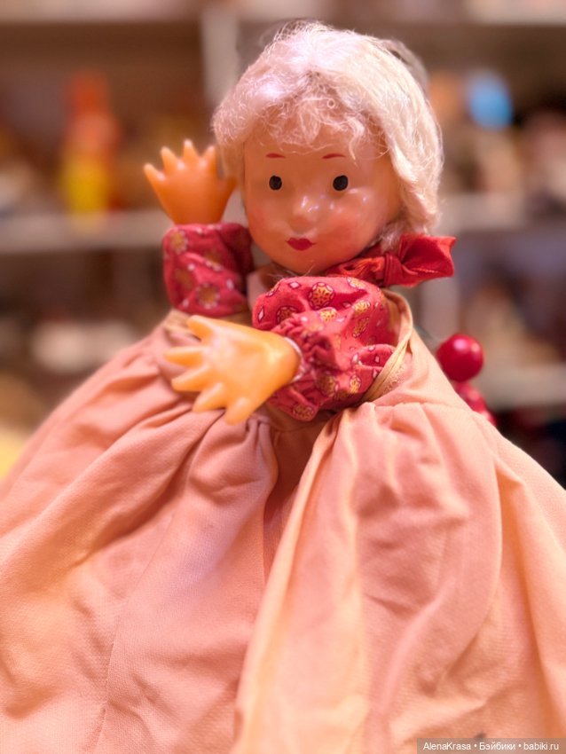 Кукла опилочная на руку чайница (фото 9)