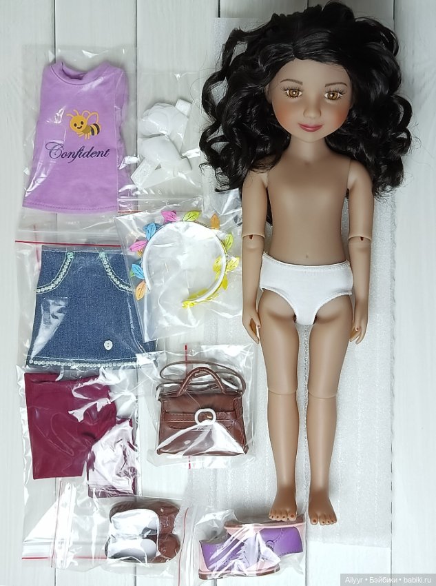 Кайла Ruby Red + набор одежды и обуви