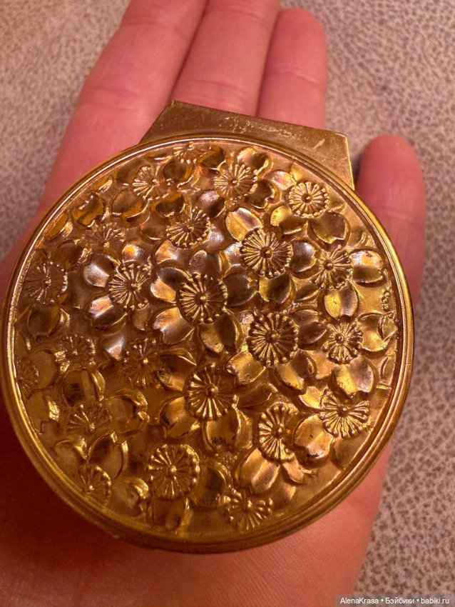 Маленькая шкатулка — Аксессуары для кукольных фотосессий