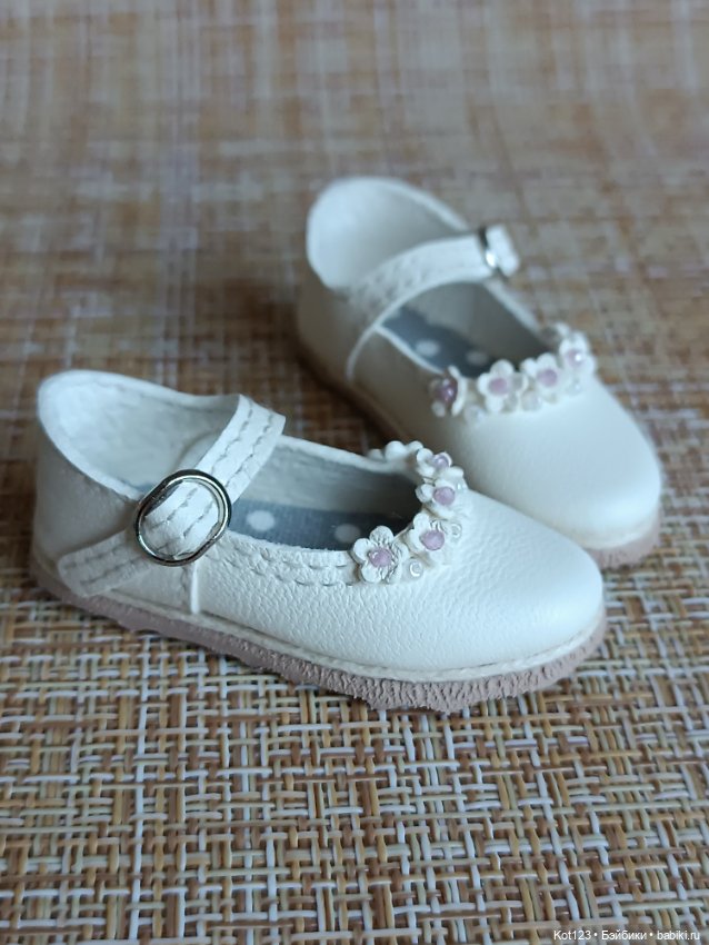 Туфельки для Руби Ред Ruby Red Fashion Friends