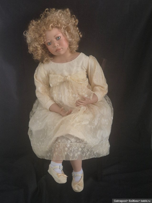 Teodora Christine Orange — Фарфоровые куклы