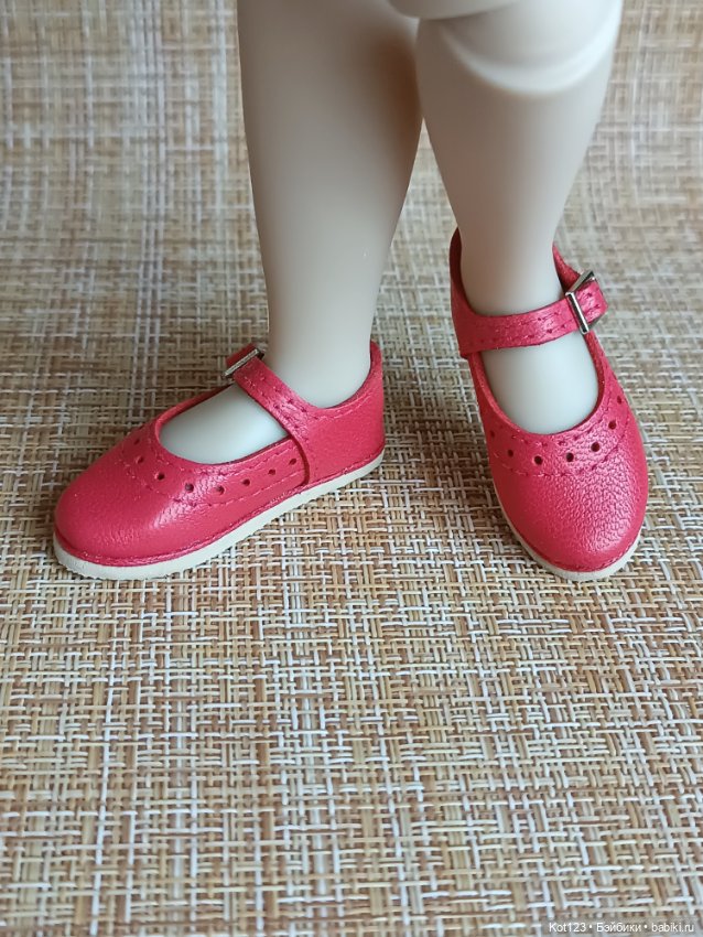 Туфельки для Руби Ред Ruby Red Fashion Friends (фото 4)