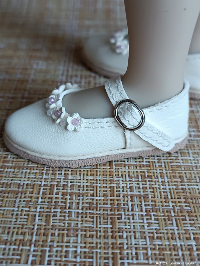 Туфельки для Руби Ред Ruby Red Fashion Friends (фото 4)