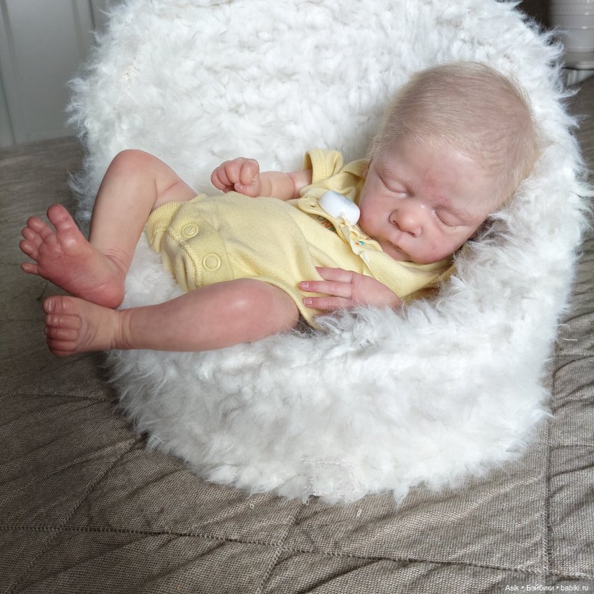 Редкий Pip от скульптора Cassie Ann Brace