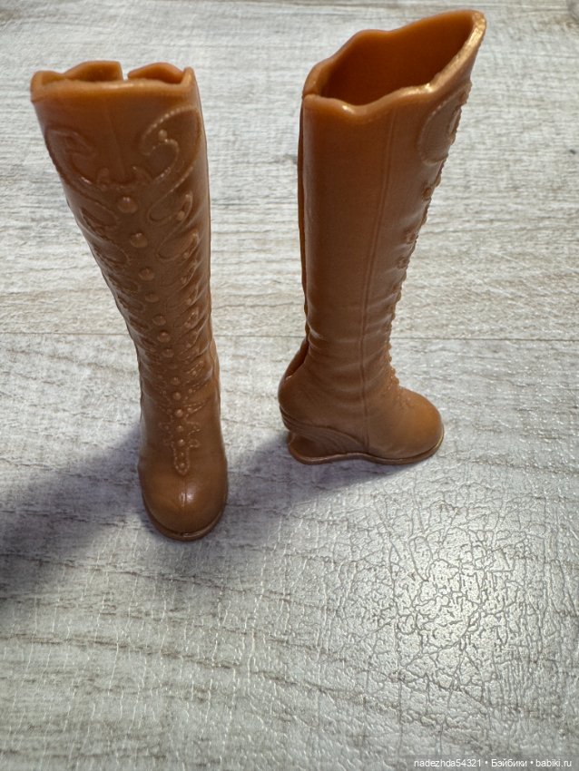 Сапоги Барби Мадам Моррибль