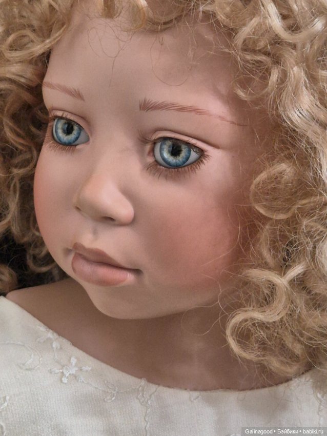 Teodora Christine Orange — Фарфоровые куклы