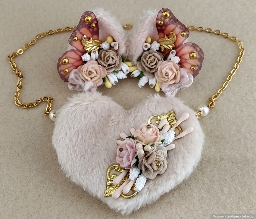 Продам комплект из ушек на магнитах и сумочки (фото 2)