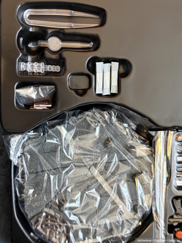 Hot toys dx32 joker с живыми волосами Heath Ledger (фото 6)