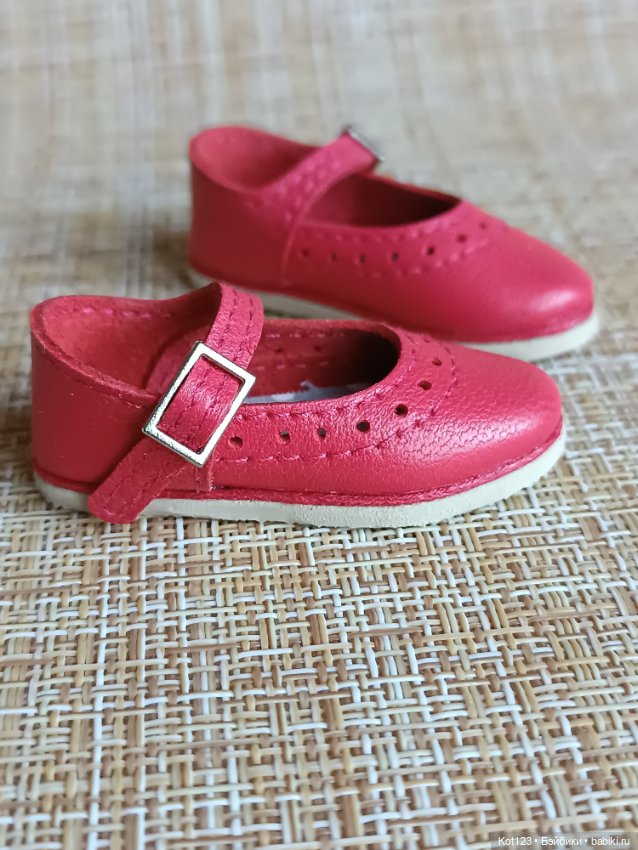 Туфельки для Руби Ред Ruby Red Fashion Friends (фото 2)